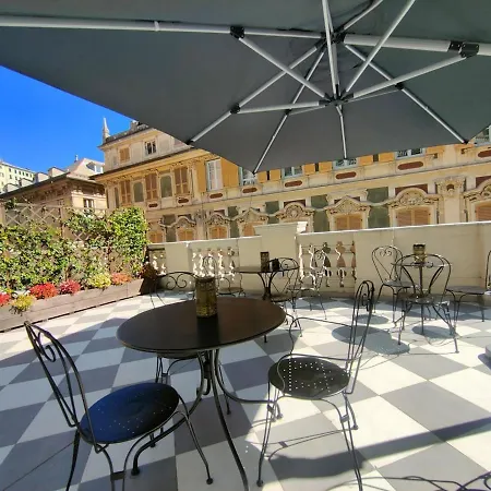 Apartment Palazzo Lomellini - Charming Flat In Historical Centre